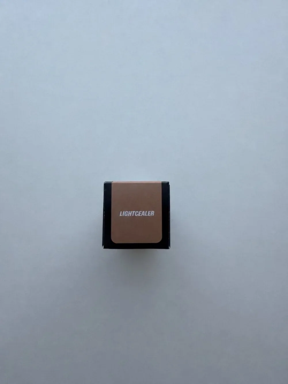 HUDA BEAUTY get that